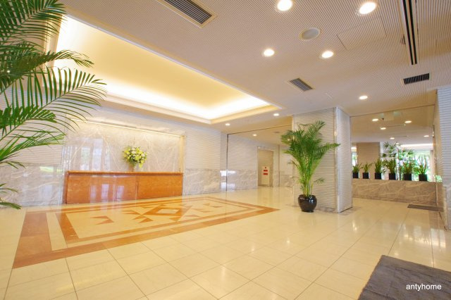 OAPレジデンスタワー東館　仲介手数料無料のロビー