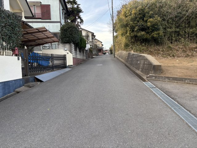 野田市木野崎　売地42坪の前面道路含む現地写真