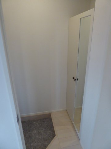 ヴィレッタ城東の玄関