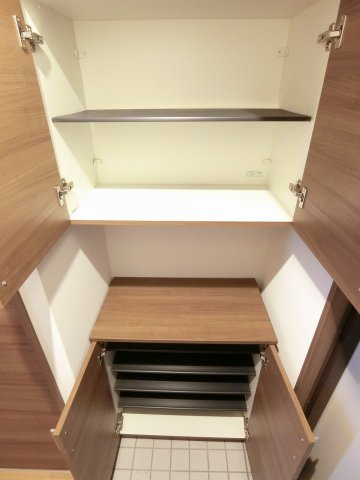 at.east（エイティ・イースト）の収納|ちょっとした収納スペースも充実しています