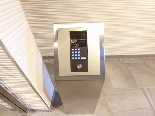 at.east（エイティ・イースト）のセキュリティ|オートロック付き