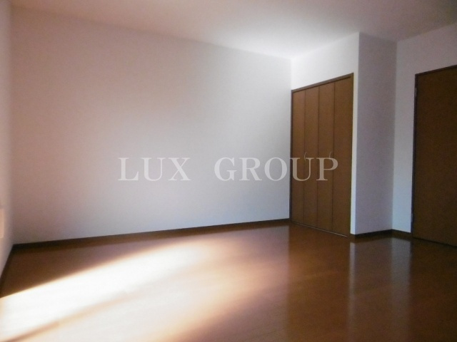 【寝室】 | アムール大野