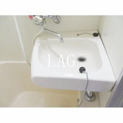 【洗面所】 | アレックスビル | 洗面台です。