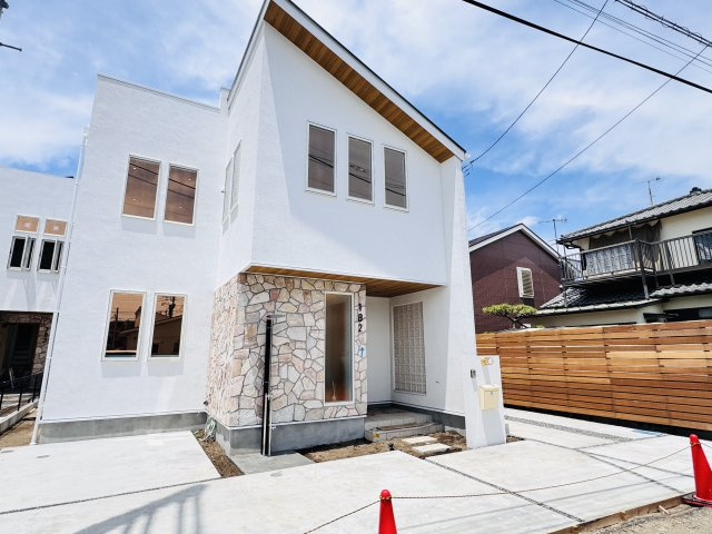 SHONAN MODERN BASE｜本鵠沼4丁目