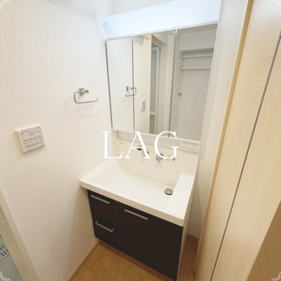 【洗面所】 | ルクラージュ亀戸 | 独立洗面台です。