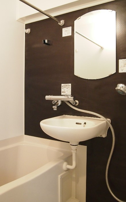 ルーブル中野新橋参番館の洗面所