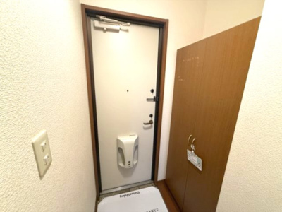 【玄関】 | ウィルモア夷山B