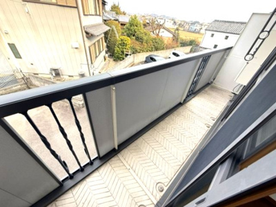 【バルコニー】 | ウィルモア夷山B