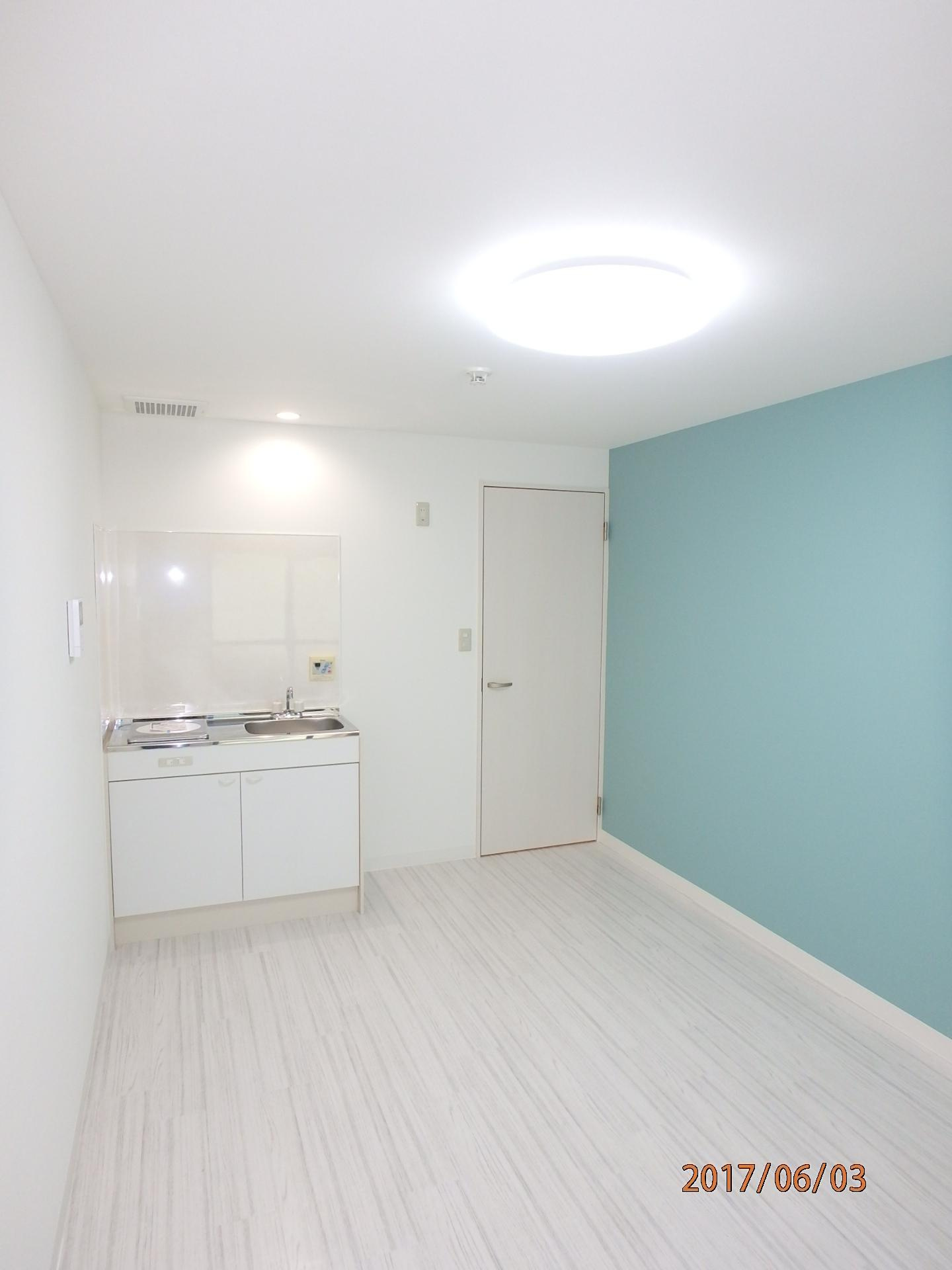 第一伸和マンションの洋室