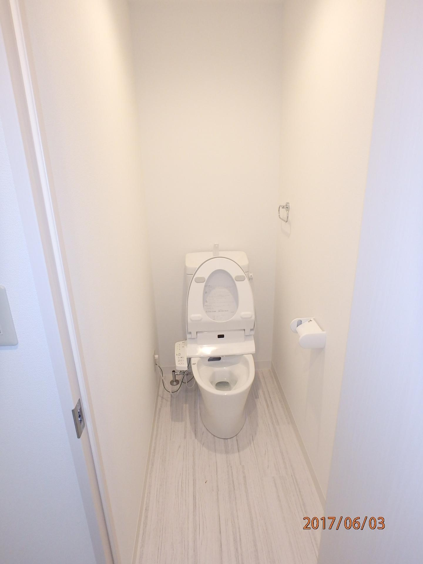 第一伸和マンションのトイレ