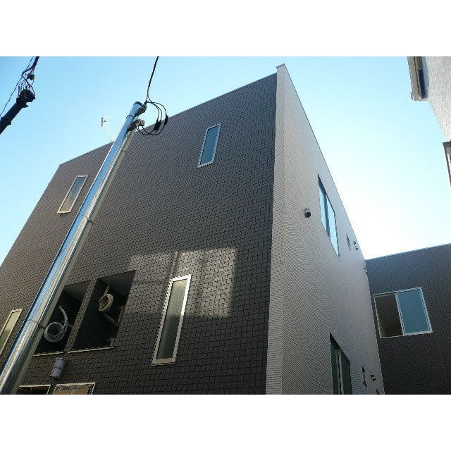 セレーナあらかわ遊園の外観