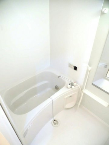 ドルフ・サンフラワー　Ⅲの浴室