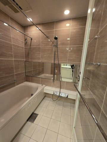 大崎ウエストシティタワーズW棟のエントランス|エントランス入口