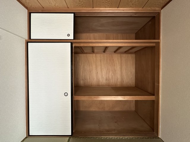 ネオハイツ垂水の収納