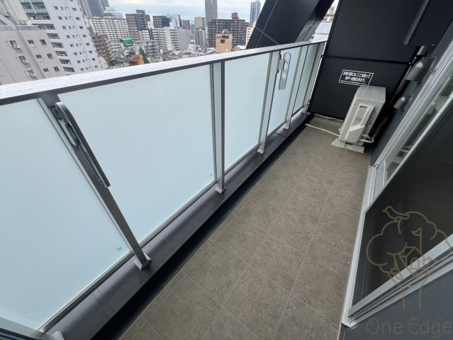アヴェニール中崎のバルコニー