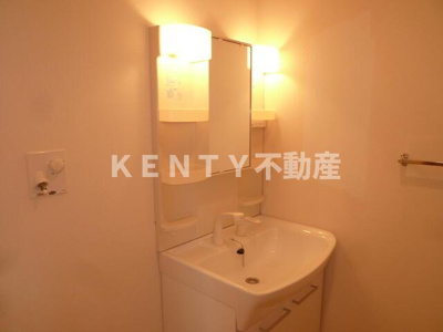 【洗面所】 | コスモシティ大森 | 使いやすい洗面所です