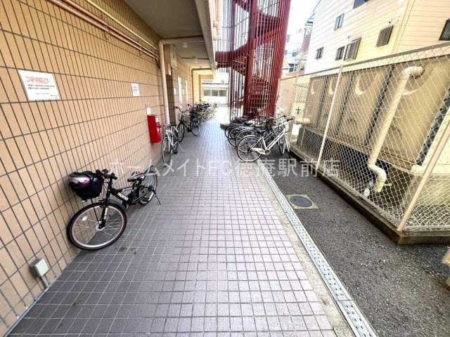 鶴見緑地ハイツ弐番館のその他共用部分