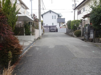 【前面道路含む現地写真】 | 川西市大和西4丁目17-20　新築一戸建て