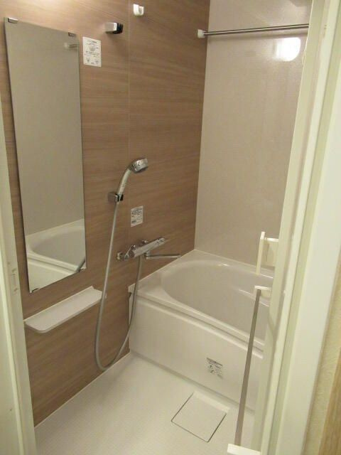 ルーブル板橋泉町壱番館の浴室