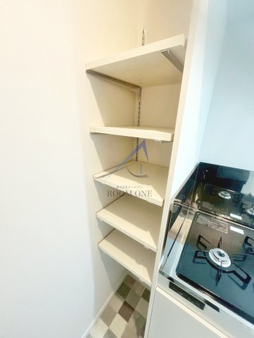 ＺＥＳＴ西新井本町