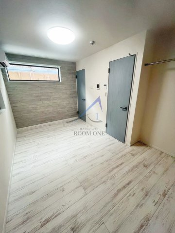 ＺＥＳＴ西新井本町