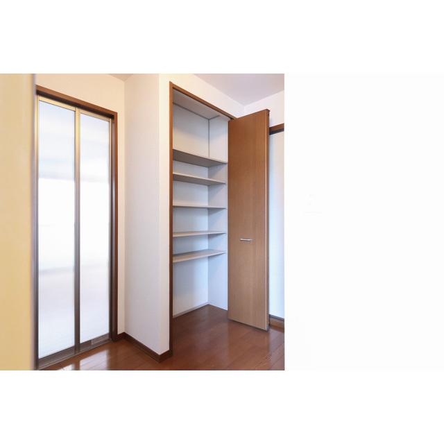 フォンテーヌ宮ノ陣Ⅲ A棟の収納