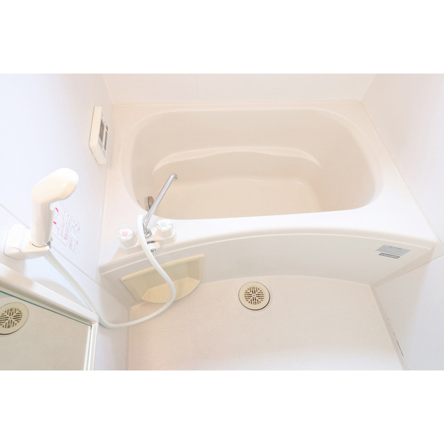 フォンテーヌ宮ノ陣Ⅲ A棟の浴室|日々の暮らしに欠かせないお風呂です