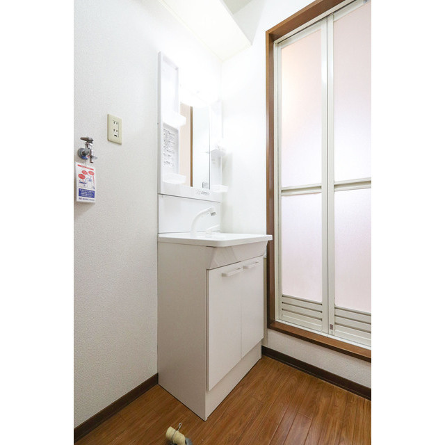 フォンテーヌ宮ノ陣Ⅲ A棟の洗面所|洗面所です