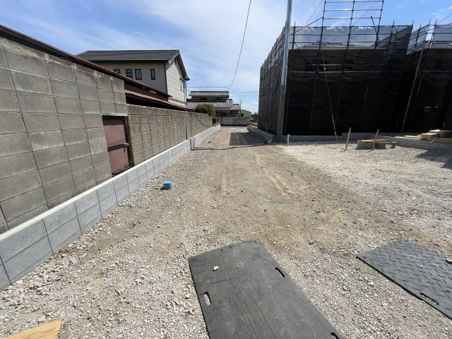 新築戸建・新築建売　太田市新田上江田町第1　綿打小学校・綿打中学校の前面道路含む現地写真|協定道路になります。持ち分：85.93㎡（地役権設定があります）