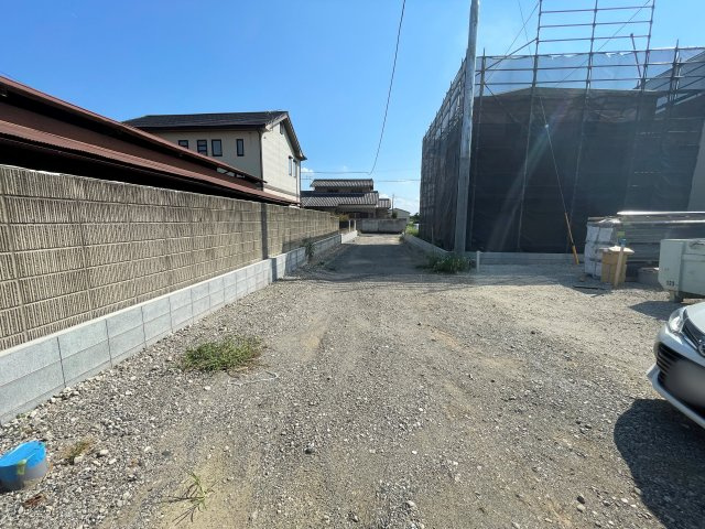 新築戸建・新築建売　太田市新田上江田町第1　綿打小学校・綿打中学校の前面道路含む現地写真|協定道路になります。持ち分：85.93㎡（地役権設定があります）