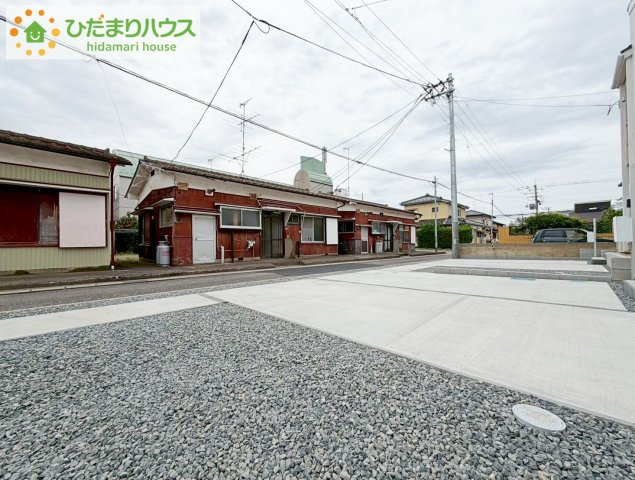 郡山市亀田２丁目第２　新築戸建　2号棟の駐車場|ご家族でお車に乗る方に！駐車場2台分あります！