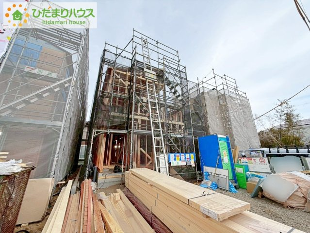 郡山市亀田２丁目第２　新築戸建　2号棟の外観|地震の揺れを吸収する、制震構造です。