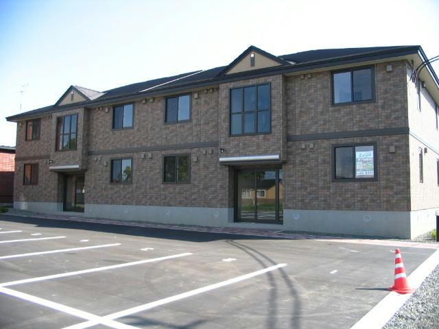 グランドールG館の外観