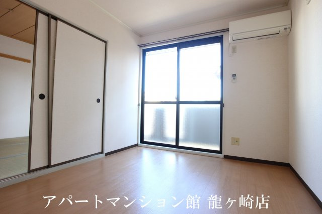 はなみずきの寝室