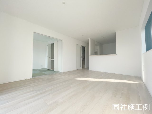 新築戸建・新築建売　那須塩原市春日町第1　埼玉小・厚崎中の居間・リビング|同社施工例