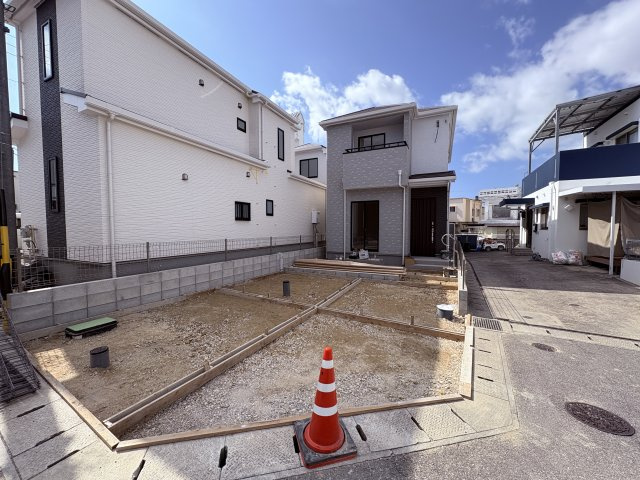HT沖縄市東1丁目（全3棟）A号棟　お得なキャンペーン中♪の外観