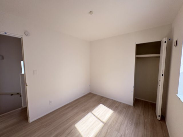 HT沖縄市東1丁目（全3棟）A号棟　お得なキャンペーン中♪の洋室