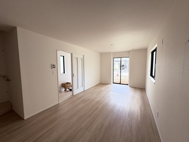 HT沖縄市東1丁目（全3棟）A号棟　お得なキャンペーン中♪の居間・リビング