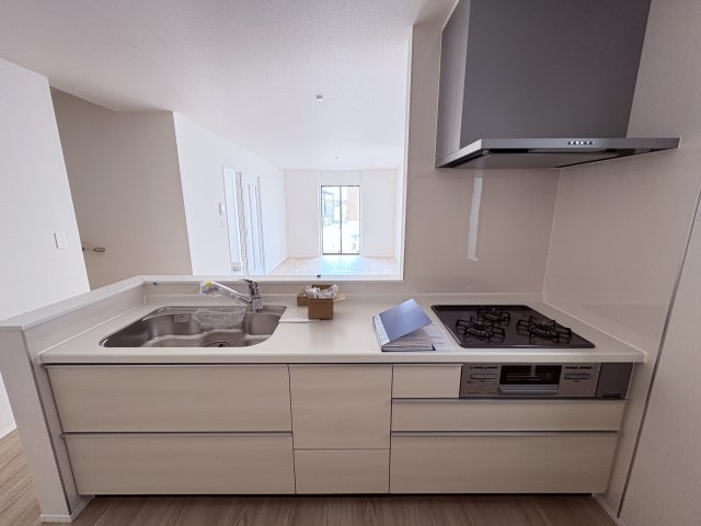 HT沖縄市東1丁目（全3棟）A号棟　お得なキャンペーン中♪のキッチン