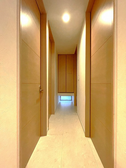 【その他】 | 板橋区赤塚5丁目　中古一戸建住宅　（成増店） | 収納がある1F廊下