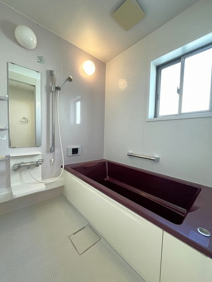 【浴室】 | 板橋区赤塚5丁目　中古一戸建住宅　（成増店） | 綺麗なお風呂で体も心もリフレッシュ
