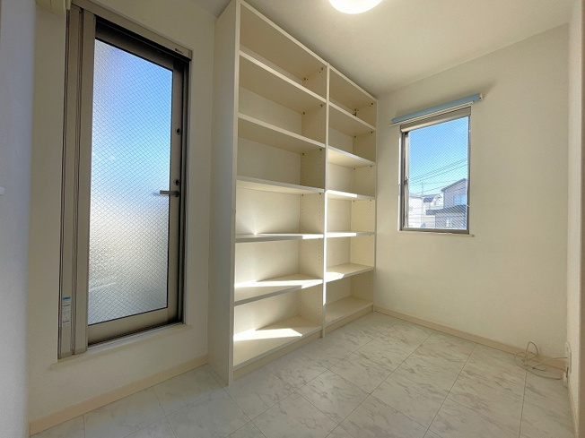 【その他】 | 板橋区赤塚5丁目　中古一戸建住宅　（成増店） | 在宅ワークやスタディルームとしても便利な書斎付き