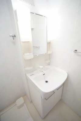 【独立洗面台】 | フェリシティ小倉 | ※同物件・同タイプの写真です。