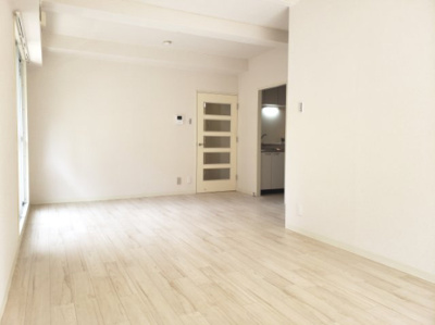 【居間・リビング】 | 日宝アドニス塩屋 | 参考写真☆神戸市垂水区　日宝アドニス塩屋　賃貸☆