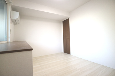 【洋室】 | リアン朝霧 | ☆新築☆朝霧　リアン朝霧☆