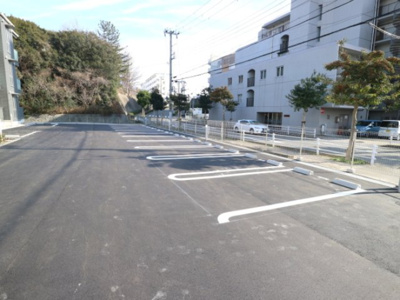 【駐車場】 | リアン朝霧 | ☆新築☆朝霧　リアン朝霧☆