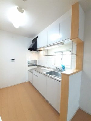 【キッチン】 | サン・メゾン日根野