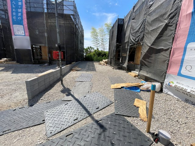 新築戸建・新築建売　太田市新田上江田町第1　綿打小学校・綿打中学校の駐車場