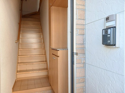 【玄関】 | ブリアンハイムＡ | シューズボックスあり