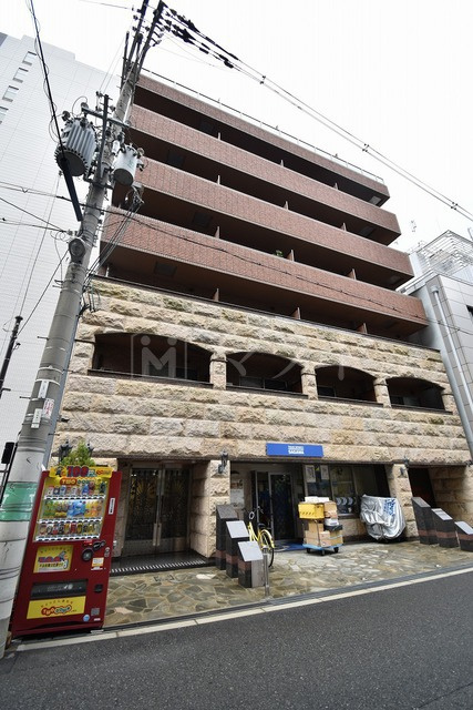 ヒズ・イマージュ北浜の外観